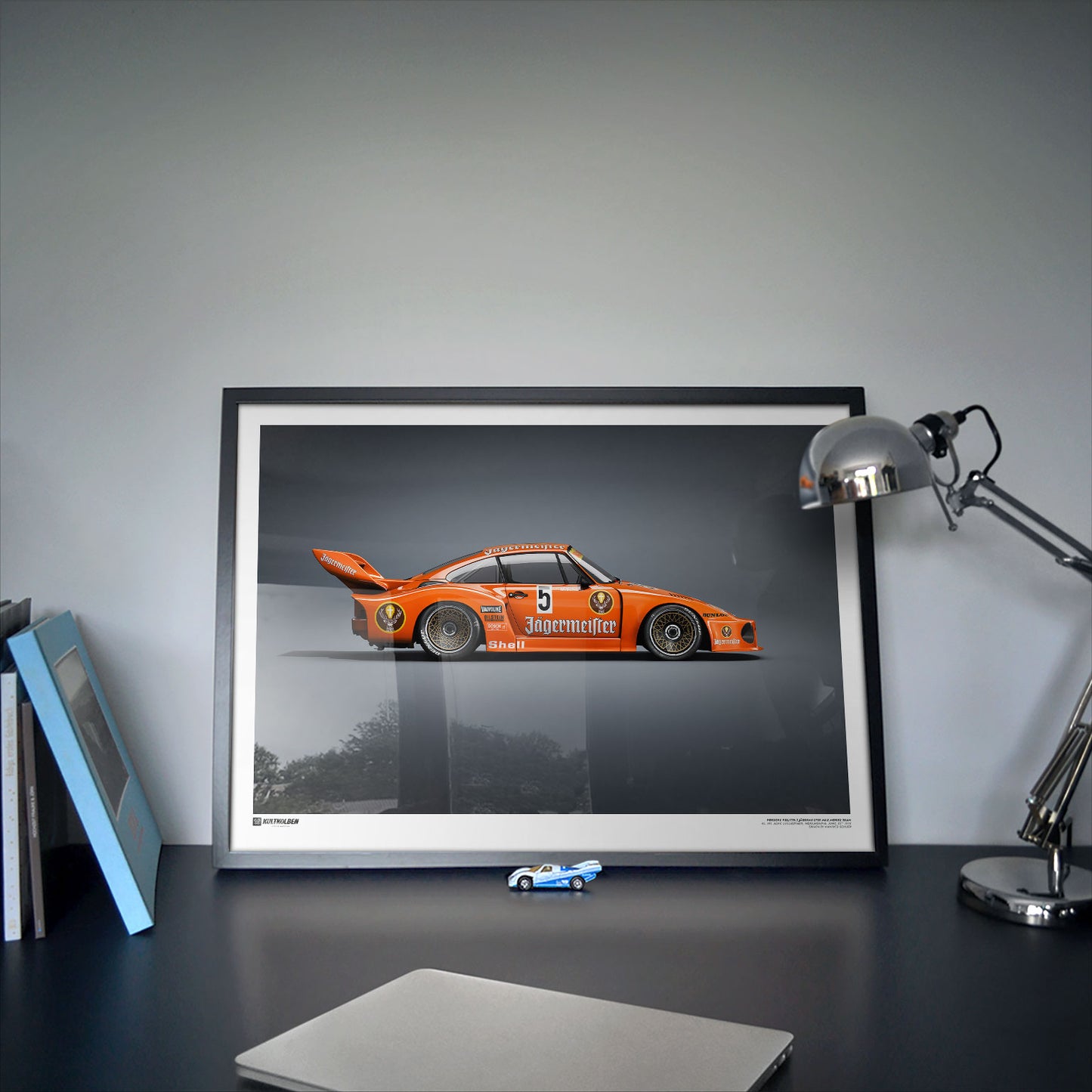 Poster | 935 Manfred